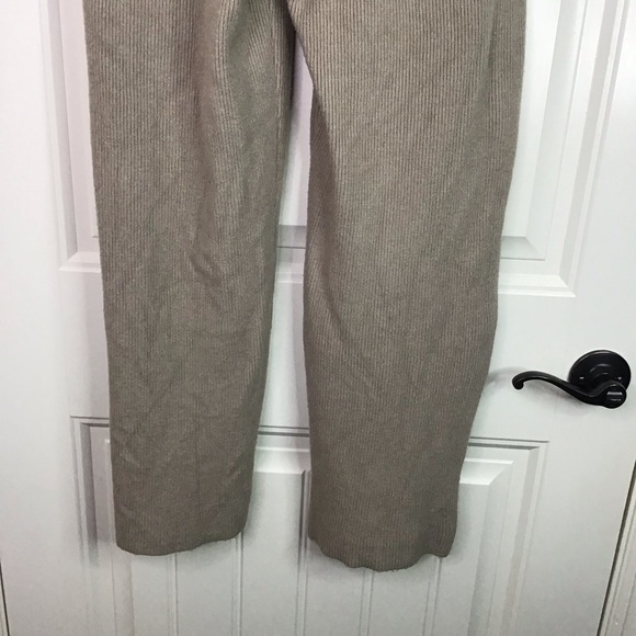 Figs Loungewear Ribbed Knit Pants in Latte Size Small. - Picture 8 of 10